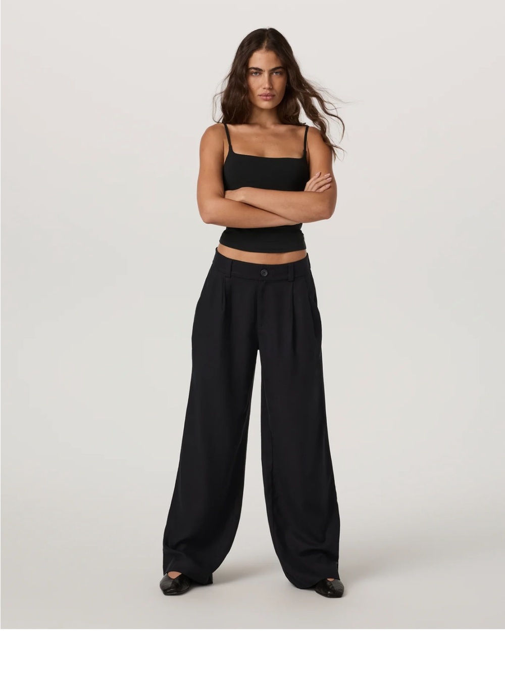 NWT Vuori Trestles Twill Wideleg Black